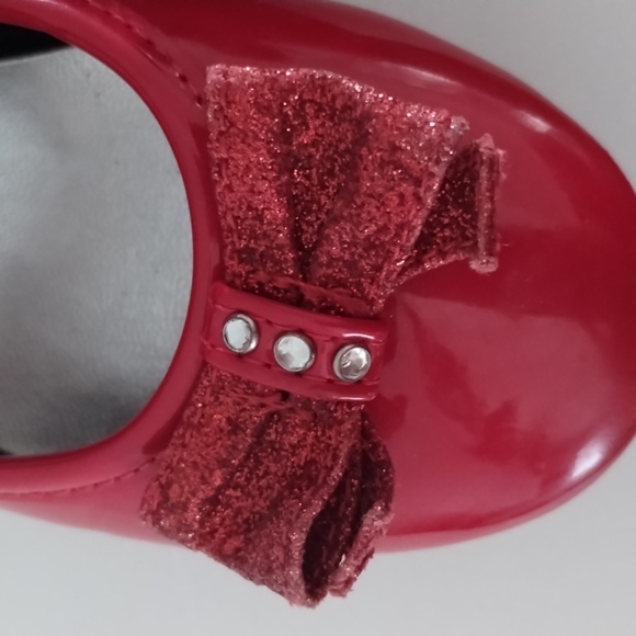 Red Flats Shoes - Picture 6 of 6